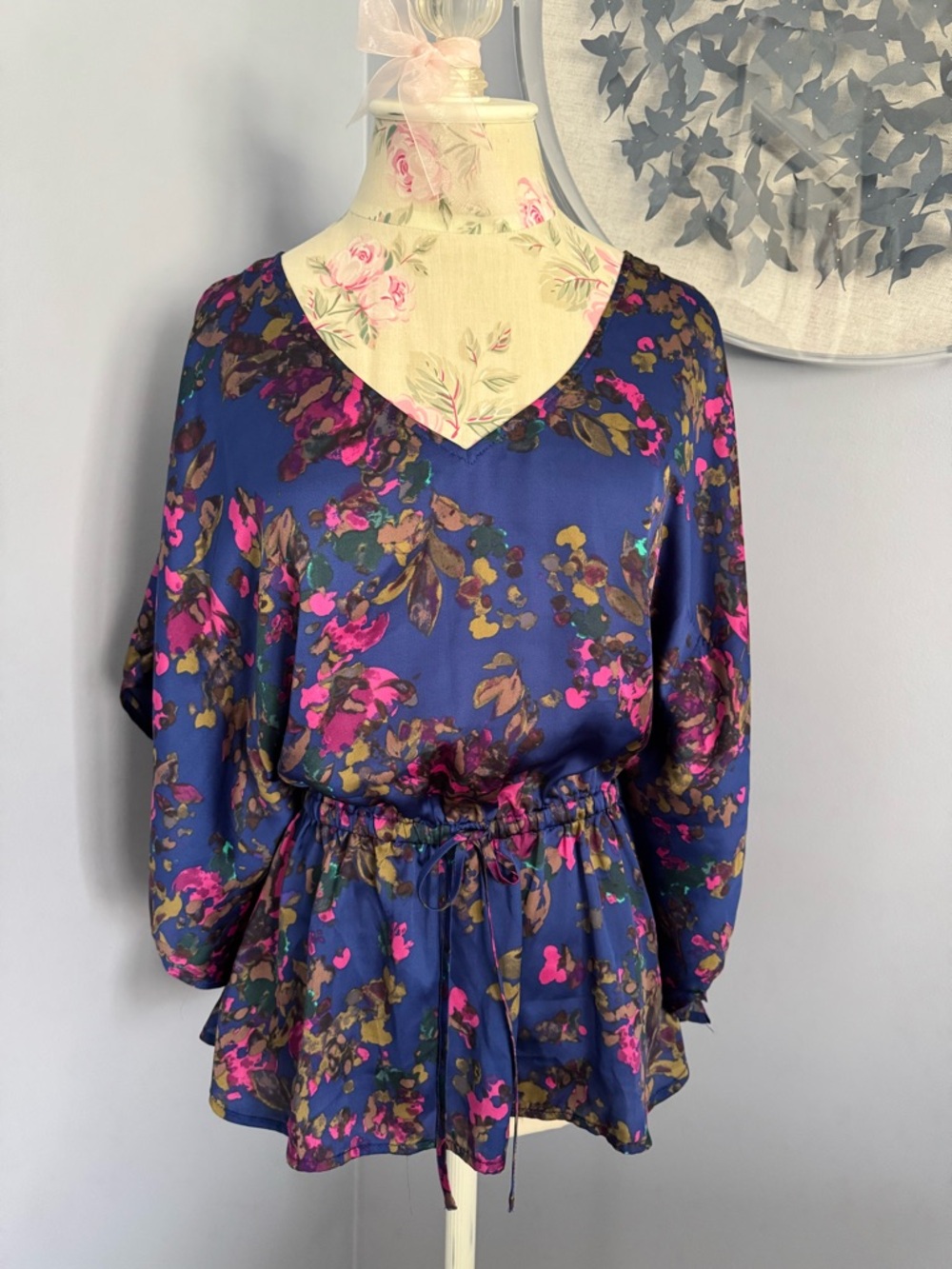 Express Blue Floral Print V-Neck Peplum Top with Pink Accents